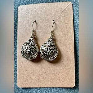 Intricate Silver Filigree Teardrop Earrings